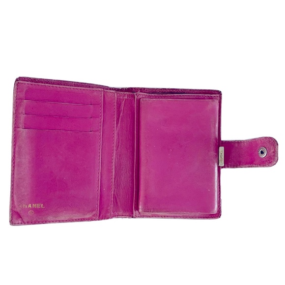 Chanel Pink Caviar Wallet - Picture 3 of 12